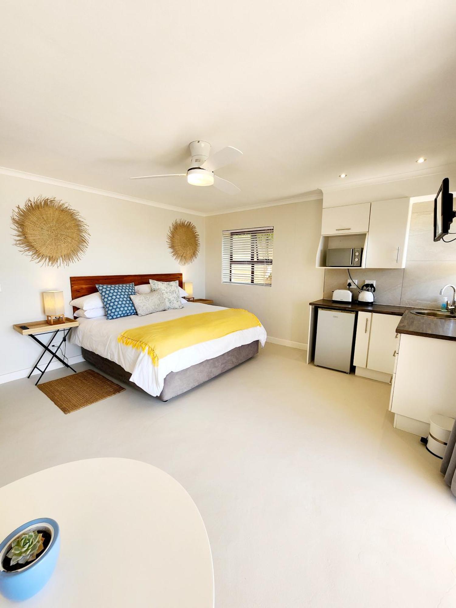 The Tides Bed & Breakfast Simon's Town Bagian luar foto