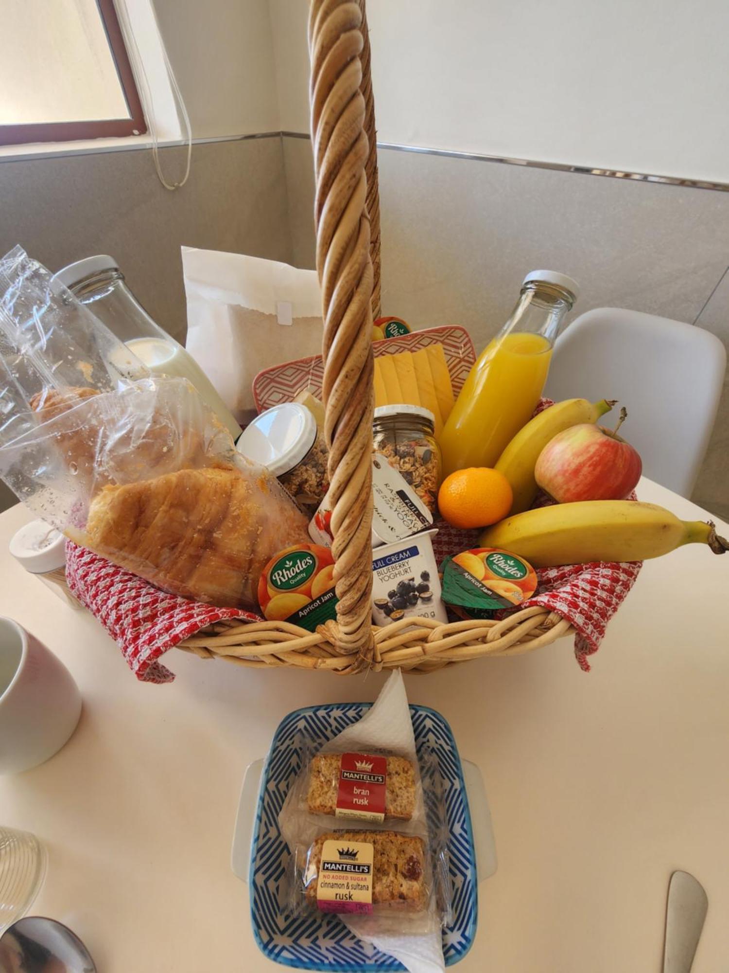 The Tides Bed & Breakfast Simon's Town Bagian luar foto