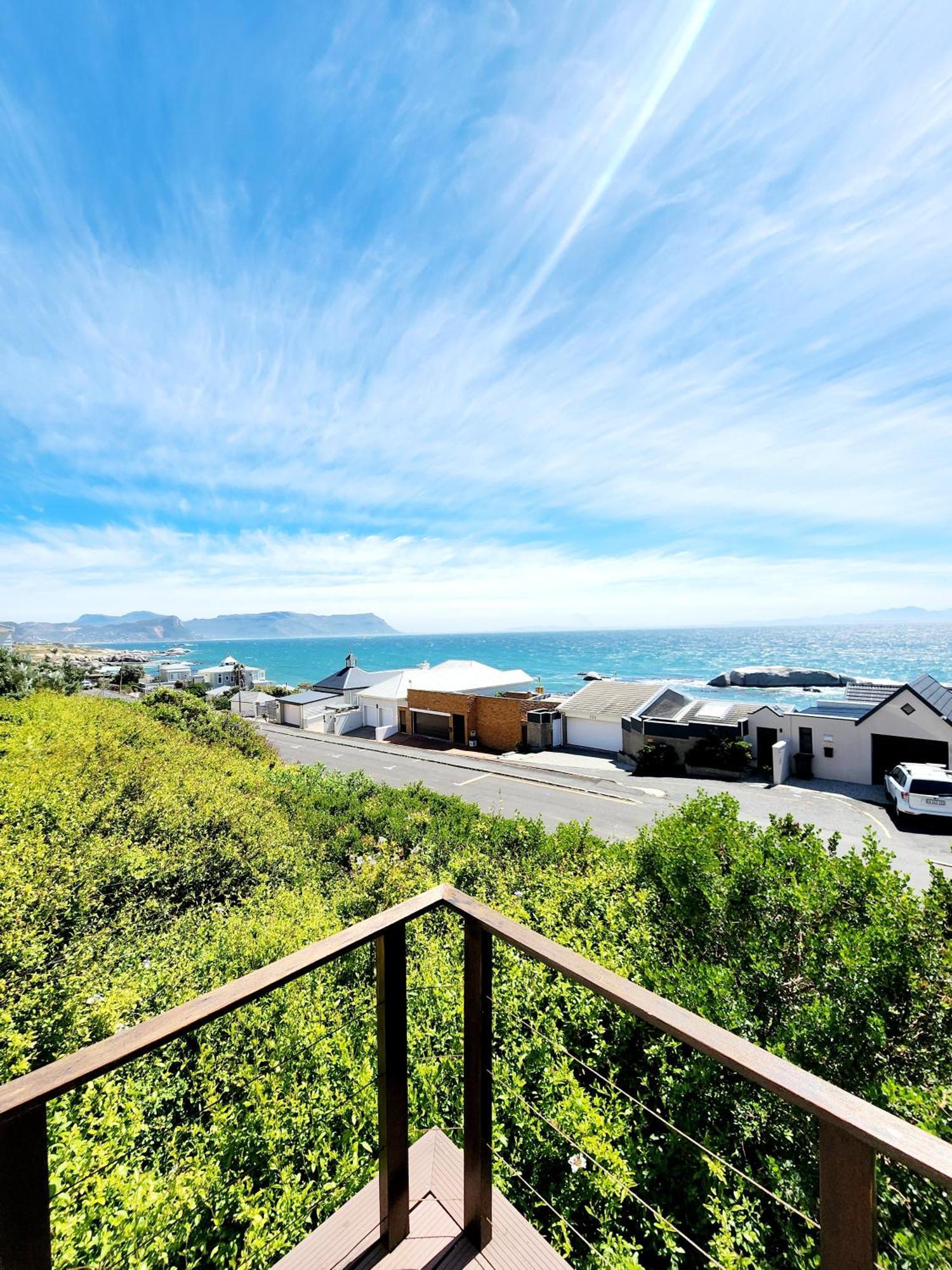 The Tides Bed & Breakfast Simon's Town Bagian luar foto